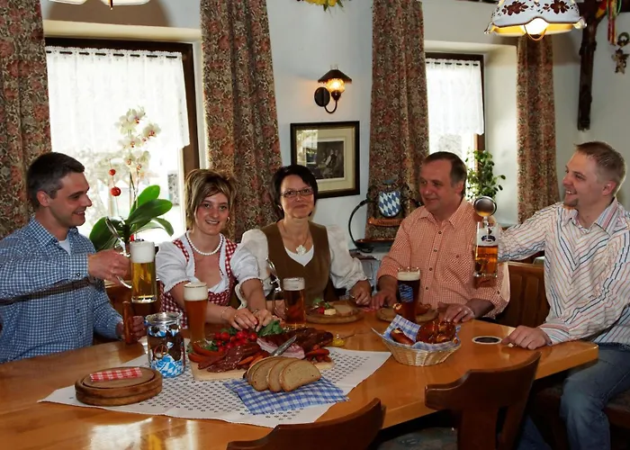 Gasthof-pension-kraus بيت ضيافة 4*